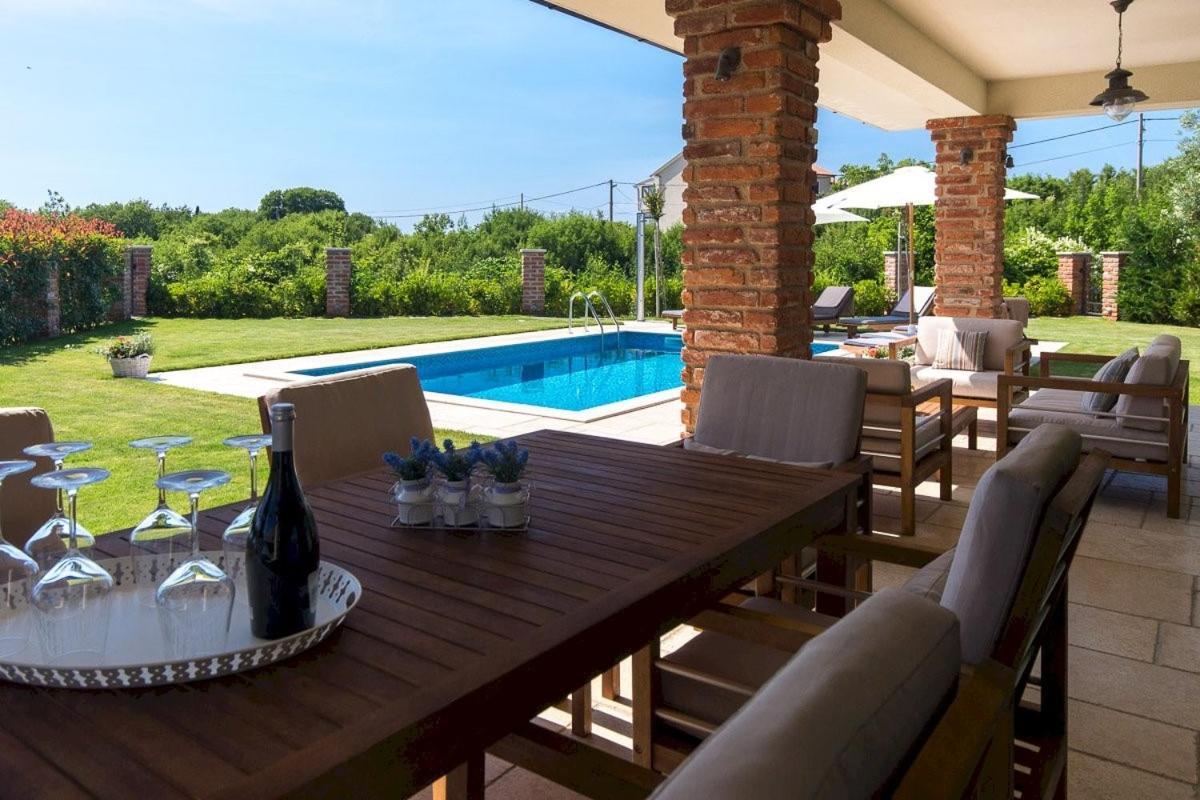 Luxury Villa Nika Dobrinj Exteriör bild