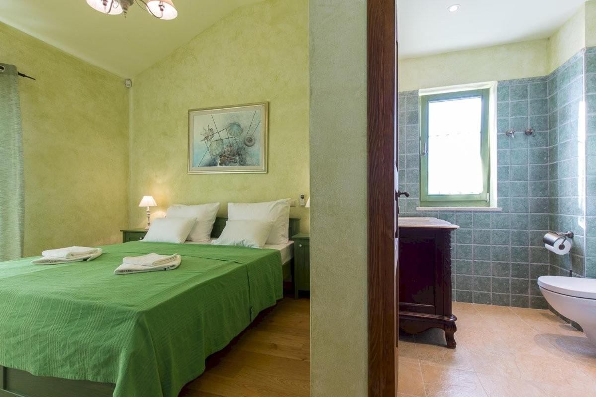 Luxury Villa Nika Dobrinj Exteriör bild