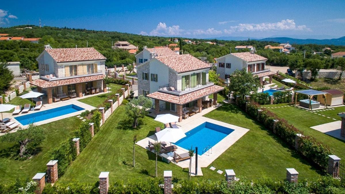 Luxury Villa Nika Dobrinj Exteriör bild